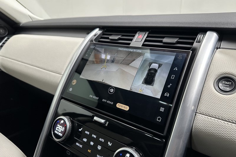 2025 (74) LAND ROVER DISCOVERY 3.0 D350 Dynamic SE 5dr Auto 5209539