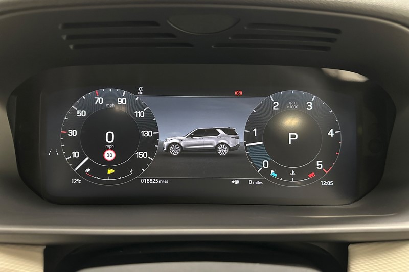 2025 (74) LAND ROVER DISCOVERY 3.0 D350 Dynamic SE 5dr Auto 5209530