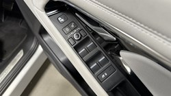 2020 (20) LAND ROVER RANGE ROVER EVOQUE 2.0 D180 R-Dynamic SE 5dr Auto 5350643