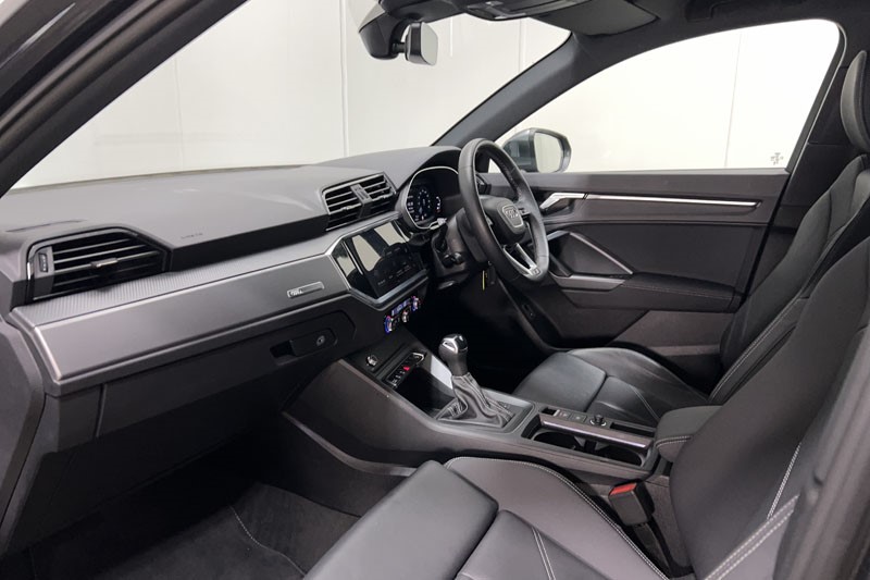 2024 (24) AUDI Q3 35 TFSI S Line 5dr S Tronic [Leather] 5213773