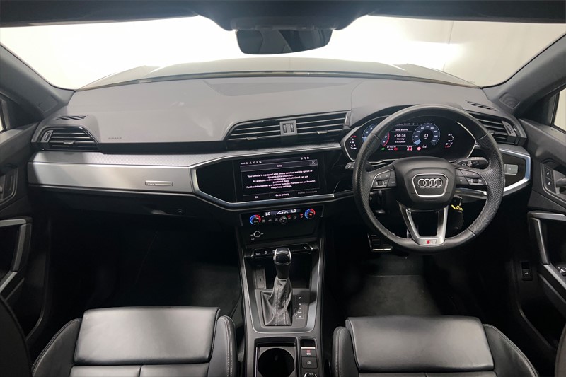 2024 (24) AUDI Q3 35 TFSI S Line 5dr S Tronic [Leather] 5213749