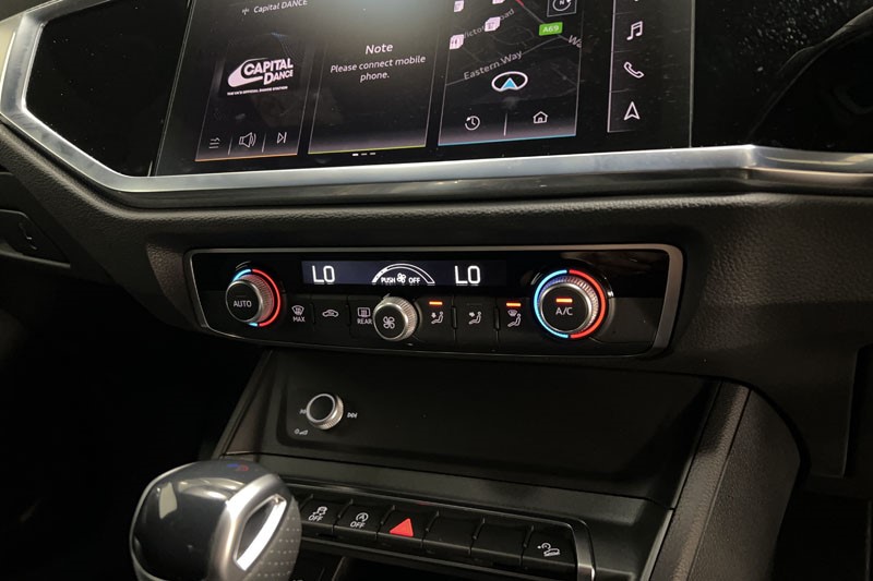 2024 (24) AUDI Q3 35 TFSI S Line 5dr S Tronic [Leather] 5213765