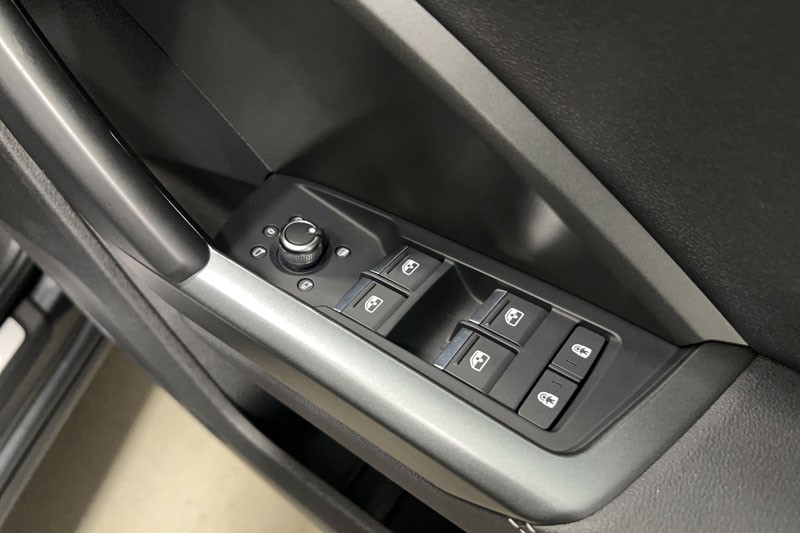 2024 (24) AUDI Q3 35 TFSI S Line 5dr S Tronic [Leather] 5213754