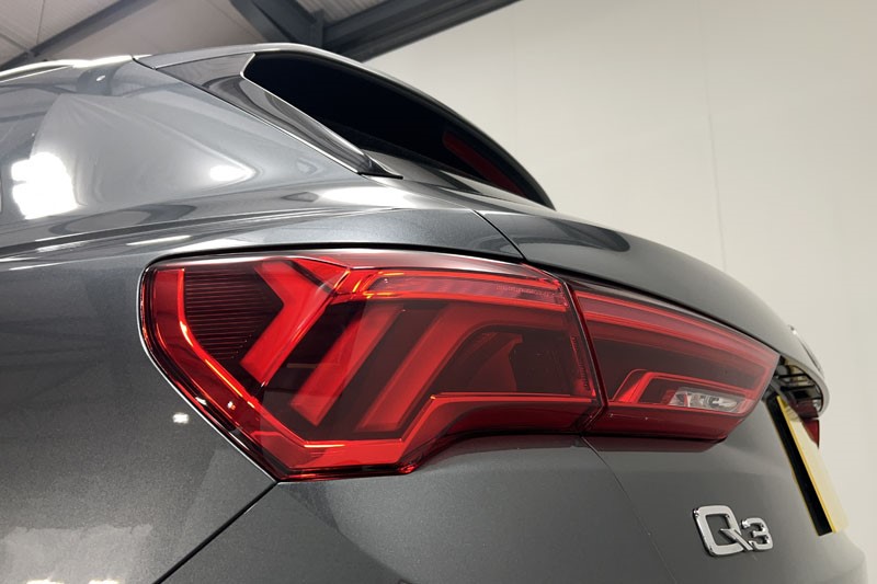 2024 (24) AUDI Q3 35 TFSI S Line 5dr S Tronic [Leather] 5213784