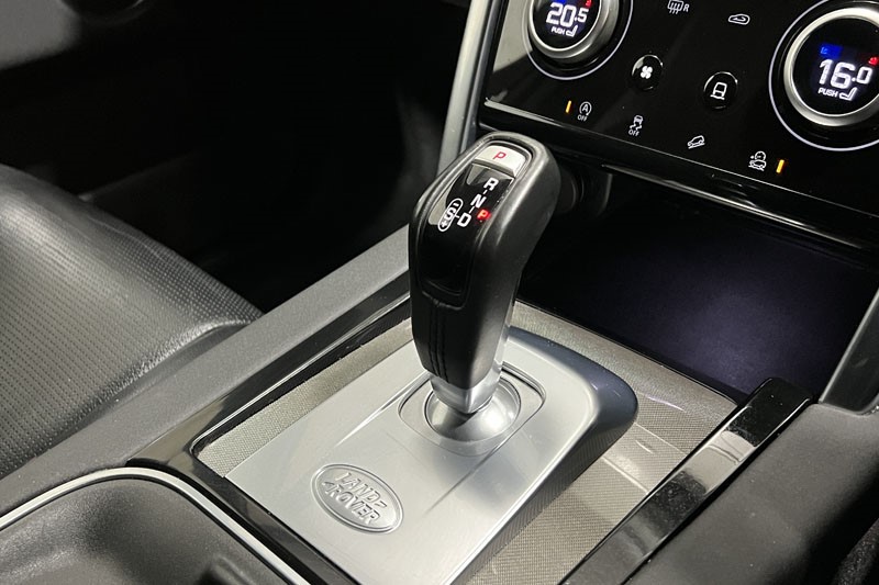 2020 (69) LAND ROVER DISCOVERY SPORT 2.0 D180 R-Dynamic SE 5dr Auto 5231457