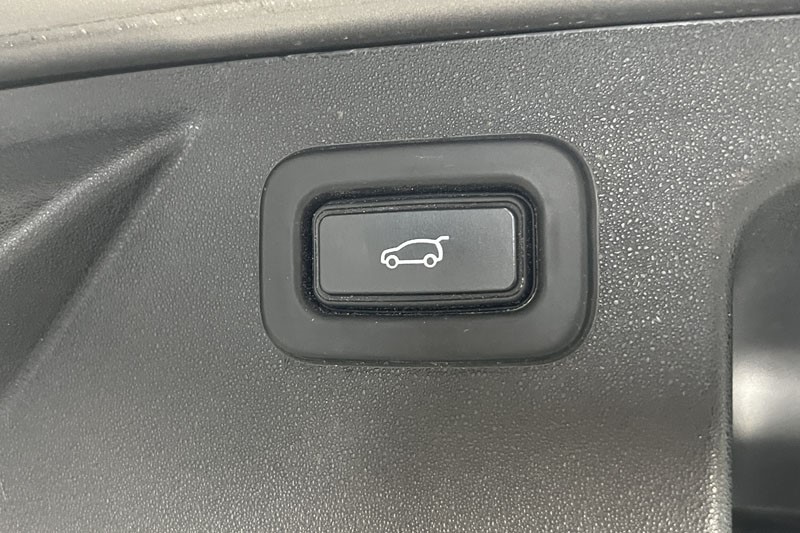 2020 (69) LAND ROVER DISCOVERY SPORT 2.0 D180 R-Dynamic SE 5dr Auto 5231473