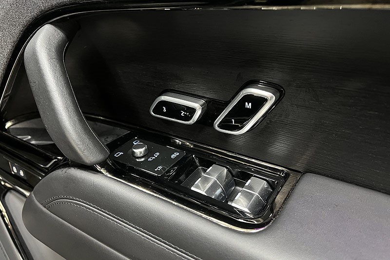 2023 (72) LAND ROVER RANGE ROVER SPORT 3.0 D300 Autobiography 5dr Auto 5215863