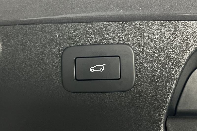 2024 (73) JAGUAR E-PACE 2.0 D200 R-Dynamic SE Black 5dr Auto 5216812