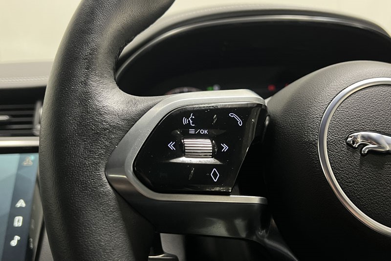 2024 (73) JAGUAR E-PACE 2.0 D200 R-Dynamic SE Black 5dr Auto 5216795