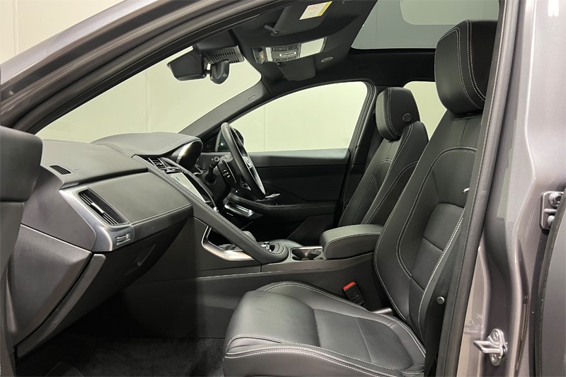 2024 (73) JAGUAR E-PACE 2.0 D200 R-Dynamic SE Black 5dr Auto 5216777