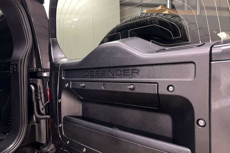 2025 (25) LAND ROVER COMMERCIAL DEFENDER 3.0 D250 Hard Top X-Dynamic SE Auto [3 Seat] 5212532