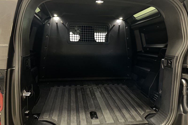 2025 (25) LAND ROVER COMMERCIAL DEFENDER 3.0 D250 Hard Top X-Dynamic SE Auto [3 Seat] 5212529