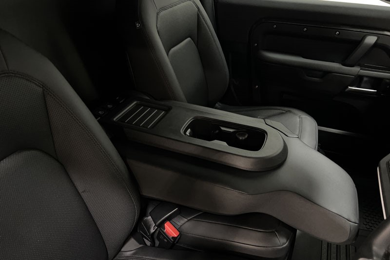 2025 (25) LAND ROVER COMMERCIAL DEFENDER 3.0 D250 Hard Top X-Dynamic SE Auto [3 Seat] 5212542