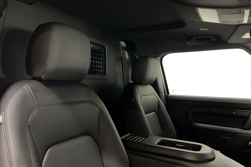 2025 (25) LAND ROVER COMMERCIAL DEFENDER 3.0 D250 Hard Top X-Dynamic SE Auto [3 Seat] 5212541