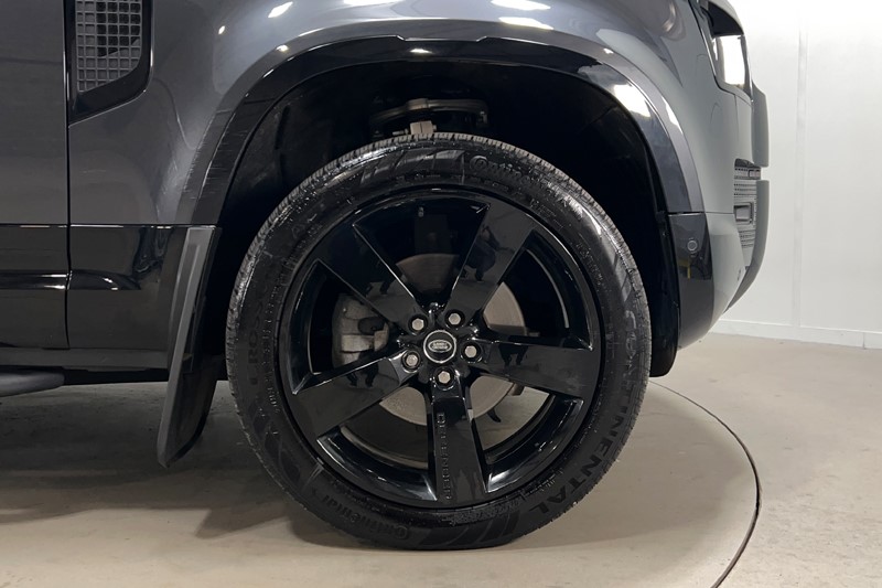 2025 (25) LAND ROVER COMMERCIAL DEFENDER 3.0 D250 Hard Top X-Dynamic SE Auto [3 Seat] 5212527