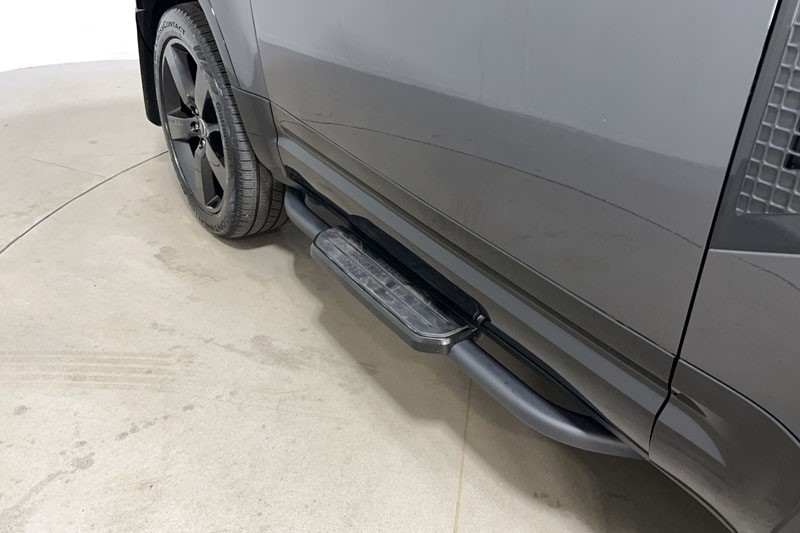 2025 (25) LAND ROVER COMMERCIAL DEFENDER 3.0 D250 Hard Top X-Dynamic SE Auto [3 Seat] 5212575