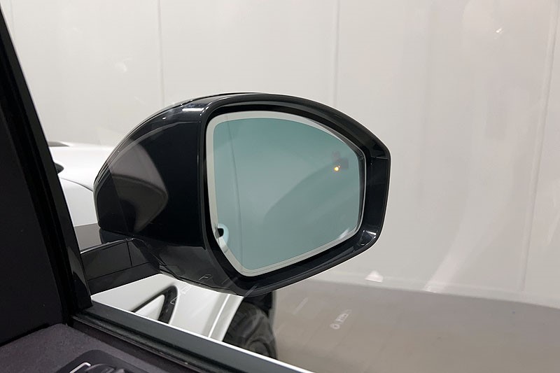 2022 (22) LAND ROVER DISCOVERY SPORT 2.0 D165 R-Dynamic SE 5dr Auto [5 Seat] 5225890