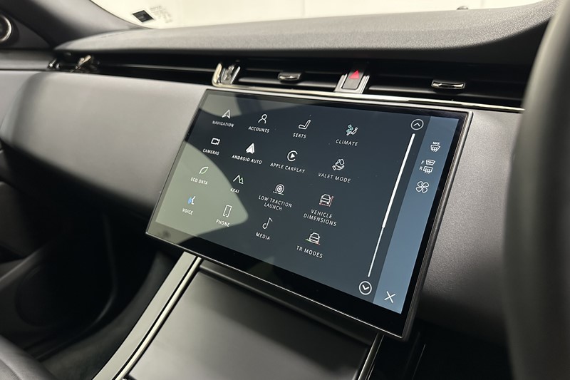 2024 (74) LAND ROVER RANGE ROVER EVOQUE 2.0 D200 Dynamic SE 5dr Auto 5215318