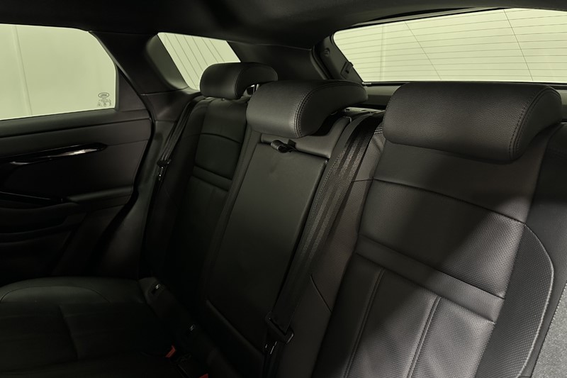 2024 (74) LAND ROVER RANGE ROVER EVOQUE 2.0 D200 Dynamic SE 5dr Auto 5215328