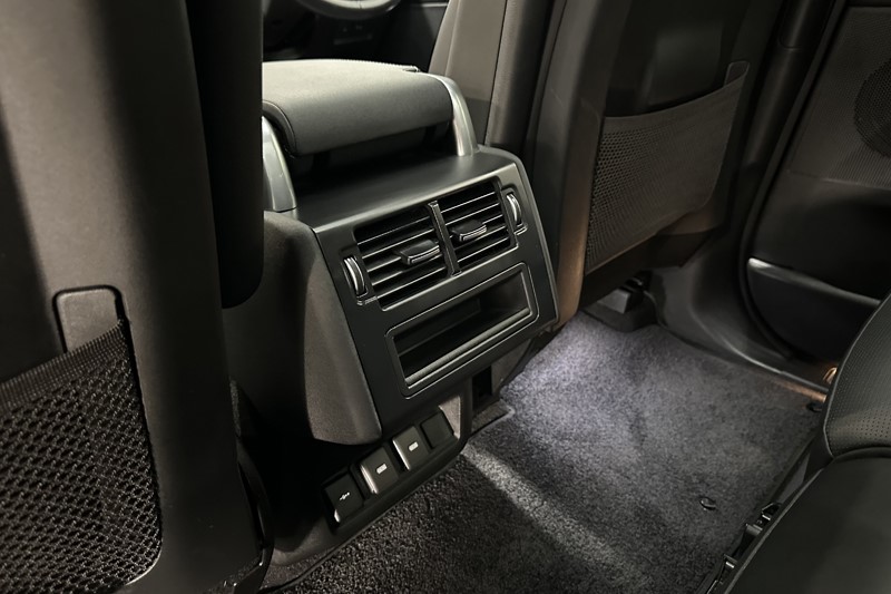 2023 (23) LAND ROVER DISCOVERY 3.0 D300 R-Dynamic SE 5dr Auto 5254815