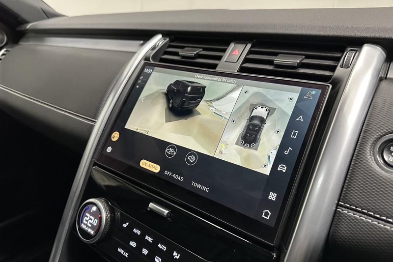 2023 (23) LAND ROVER DISCOVERY 3.0 D300 R-Dynamic SE 5dr Auto 5254798