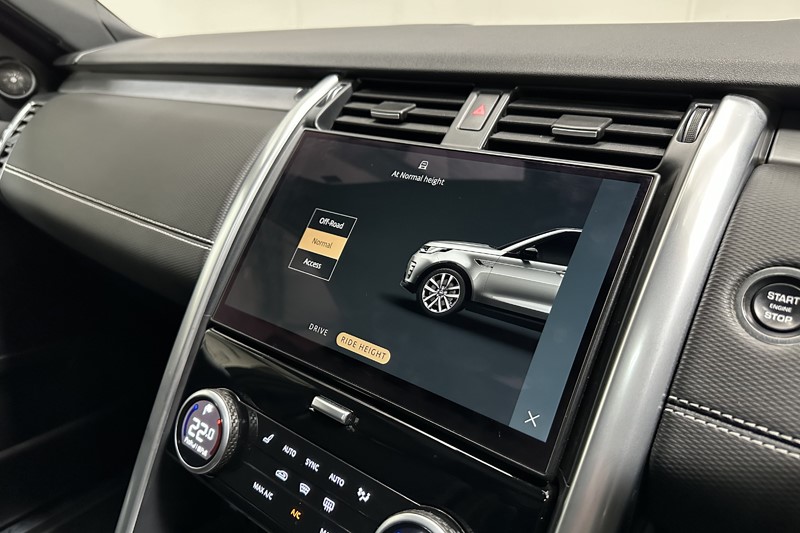 2023 (23) LAND ROVER DISCOVERY 3.0 D300 R-Dynamic SE 5dr Auto 5254801