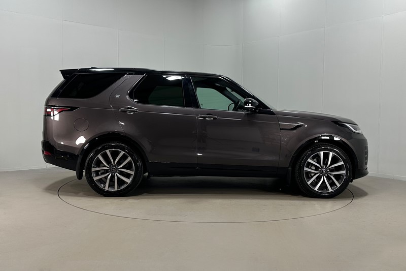 2023 (23) LAND ROVER DISCOVERY 3.0 D300 R-Dynamic SE 5dr Auto 5254774