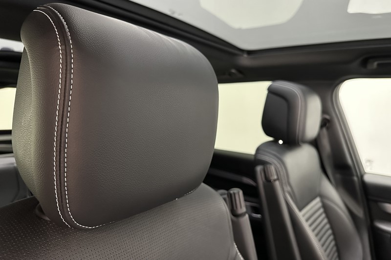 2023 (23) LAND ROVER DISCOVERY 3.0 D300 R-Dynamic SE 5dr Auto 5254789