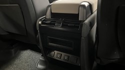 2022 (22) LAND ROVER DEFENDER 2.0 P400e X-Dynamic S 110 5dr Auto 5225841