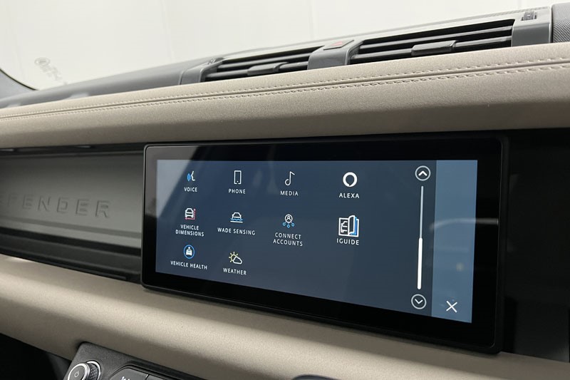 2022 (22) LAND ROVER DEFENDER 2.0 P400e X-Dynamic S 110 5dr Auto 5225857