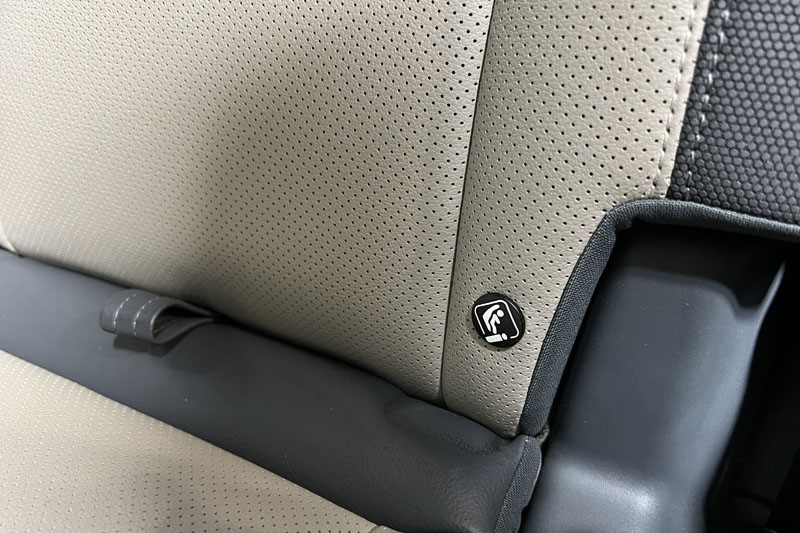 2022 (22) LAND ROVER DEFENDER 2.0 P400e X-Dynamic S 110 5dr Auto 5225862