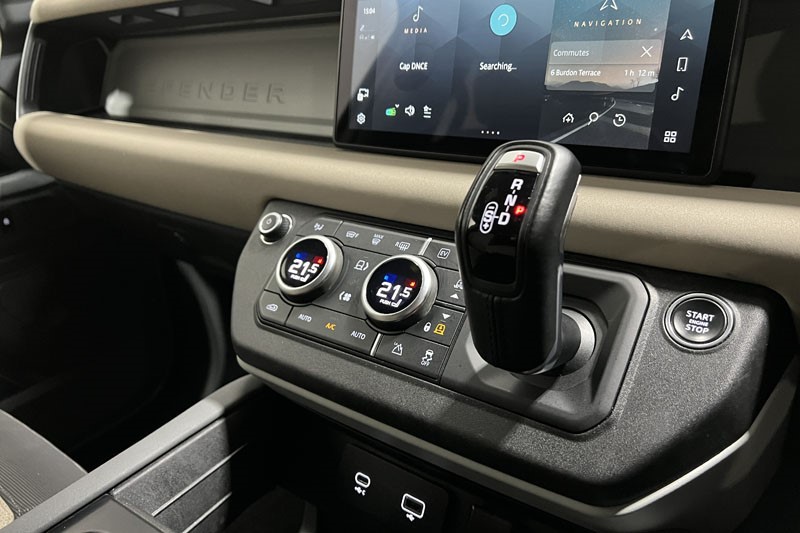 2022 (22) LAND ROVER DEFENDER 2.0 P400e X-Dynamic S 110 5dr Auto 5225852