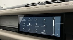 2022 (22) LAND ROVER DEFENDER 2.0 P400e X-Dynamic S 110 5dr Auto 5225856