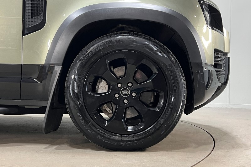 2022 (22) LAND ROVER DEFENDER 2.0 P400e X-Dynamic S 110 5dr Auto 5225837