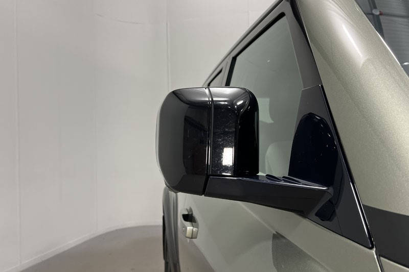 2022 (22) LAND ROVER DEFENDER 2.0 P400e X-Dynamic S 110 5dr Auto 5225869