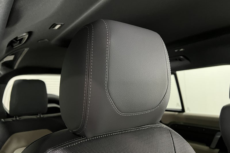 2022 (22) LAND ROVER DEFENDER 2.0 P400e X-Dynamic S 110 5dr Auto 5225846