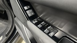 2024 (24) LAND ROVER RANGE ROVER VELAR 2.0 D200 MHEV Dynamic SE 5dr Auto 5227707