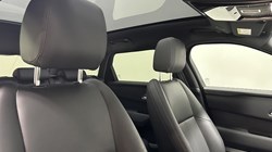2024 (24) LAND ROVER RANGE ROVER VELAR 2.0 D200 MHEV Dynamic SE 5dr Auto 5227711