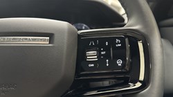 2024 (24) LAND ROVER RANGE ROVER VELAR 2.0 D200 MHEV Dynamic SE 5dr Auto 5227714