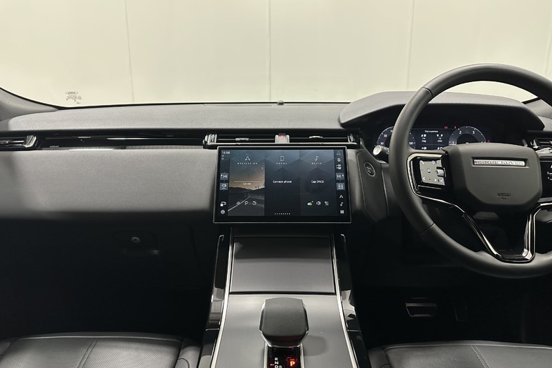 2024 (24) LAND ROVER RANGE ROVER VELAR 2.0 D200 MHEV Dynamic SE 5dr Auto 5227703