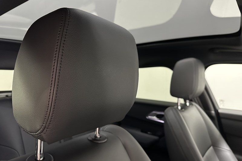 2024 (24) LAND ROVER RANGE ROVER VELAR 2.0 D200 MHEV Dynamic SE 5dr Auto 5227712