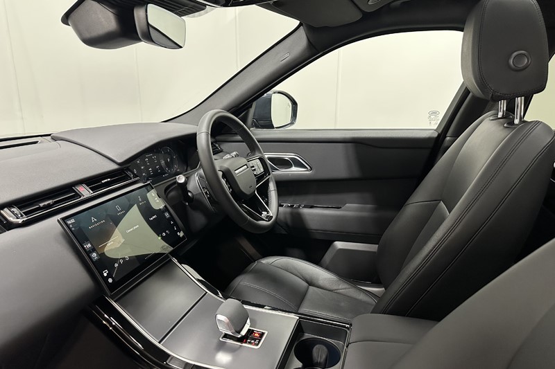 2024 (24) LAND ROVER RANGE ROVER VELAR 2.0 D200 MHEV Dynamic SE 5dr Auto 5227728