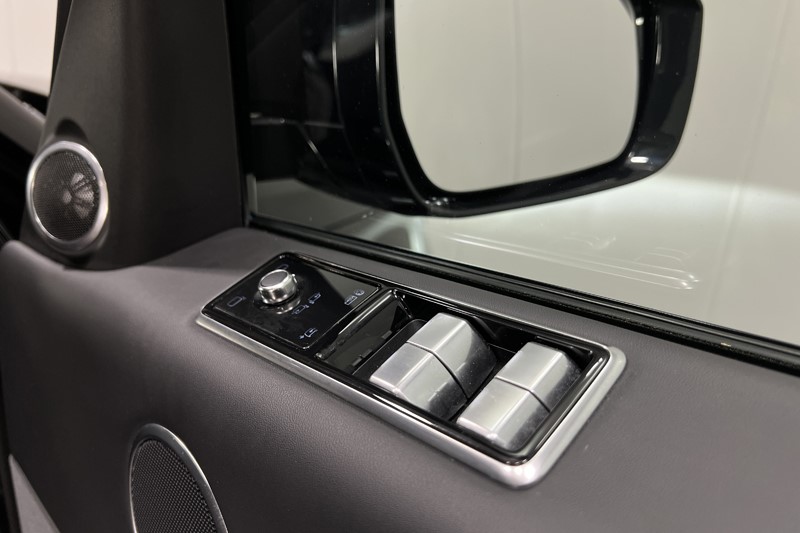 2022 (22) LAND ROVER RANGE ROVER SPORT 3.0 D300 HSE Dynamic Black 5dr Auto 5242078