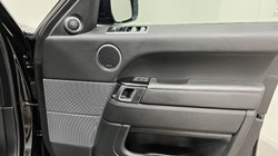 2022 (22) LAND ROVER RANGE ROVER SPORT 3.0 D300 HSE Dynamic Black 5dr Auto 5242075
