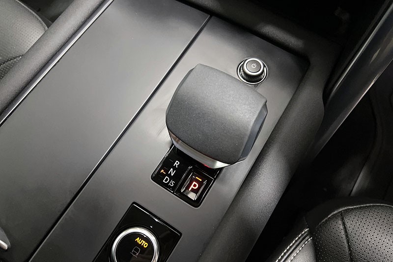 2023 (23) LAND ROVER DISCOVERY 3.0 D300 S 5dr Auto 5225592