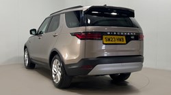2023 (23) LAND ROVER DISCOVERY 3.0 D300 S 5dr Auto 1