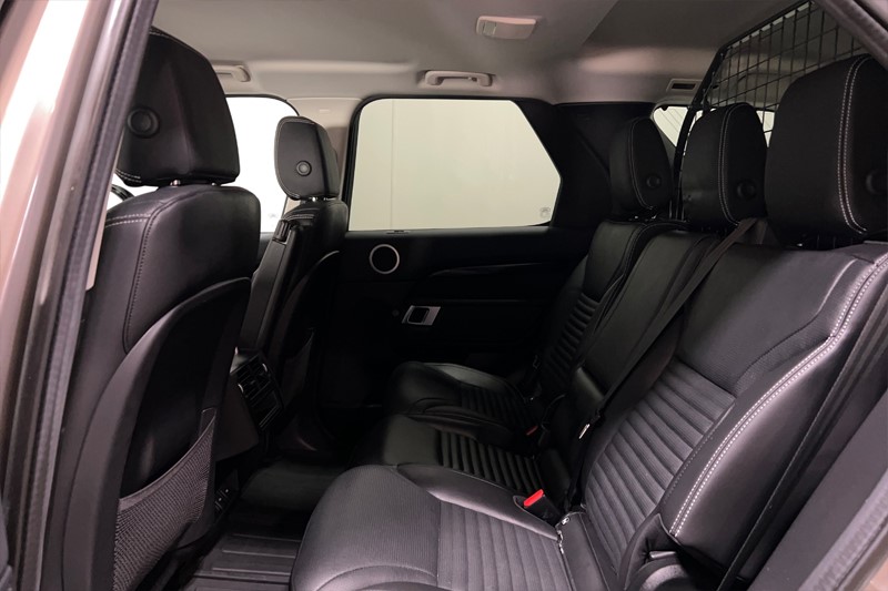 2023 (23) LAND ROVER DISCOVERY 3.0 D300 S 5dr Auto 5225573