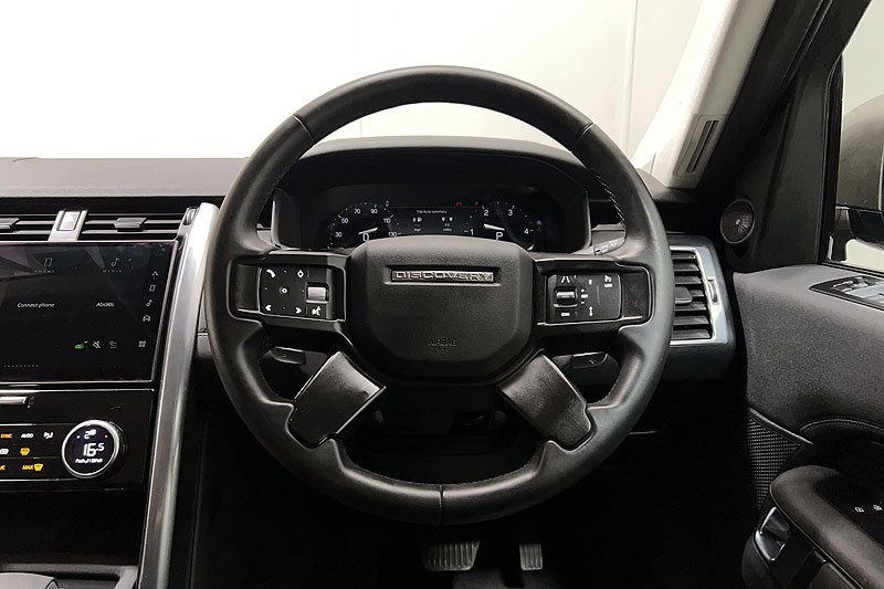 2023 (23) LAND ROVER DISCOVERY 3.0 D300 S 5dr Auto 5225580