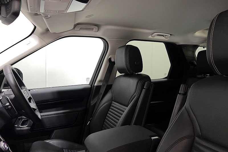 2023 (23) LAND ROVER DISCOVERY 3.0 D300 S 5dr Auto 5225607