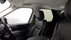 2023 (23) LAND ROVER DISCOVERY 3.0 D300 S 5dr Auto 5225607